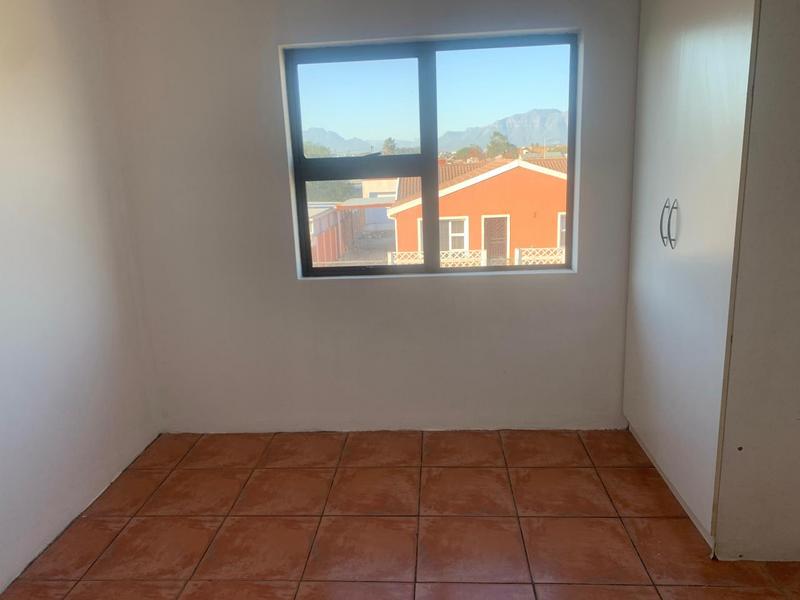 6 Bedroom Property for Sale in High Places Western Cape